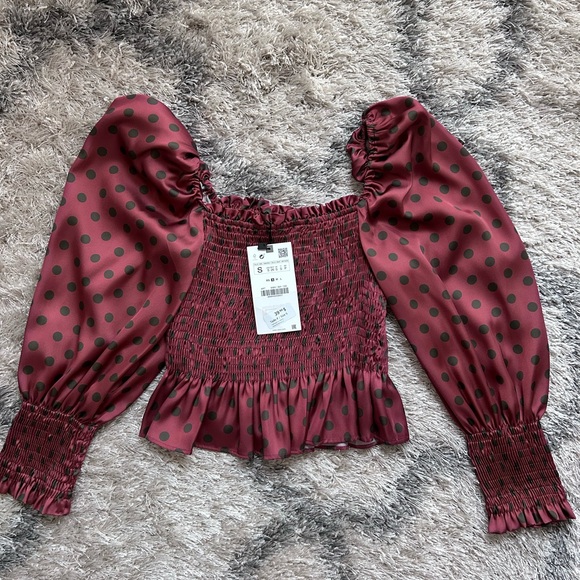 NWT Zara Satin Burgundy Red & Green Polka Dot Smocked
Puff Sleeve Top - Picture 2 of 4